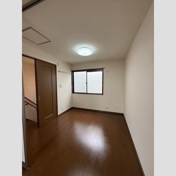 その他 (南東洋室)