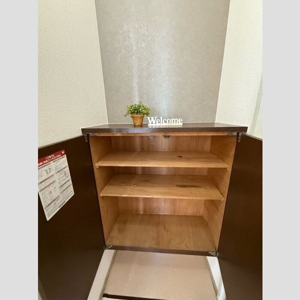 玄関 (シューズボックス)