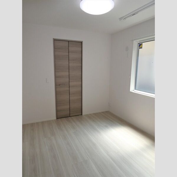 その他 (洋室5.8帖)