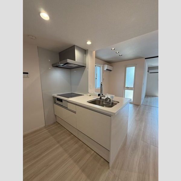 キッチン (システムキッチン)