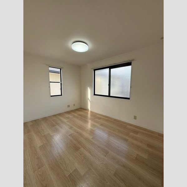 その他 (西洋室)