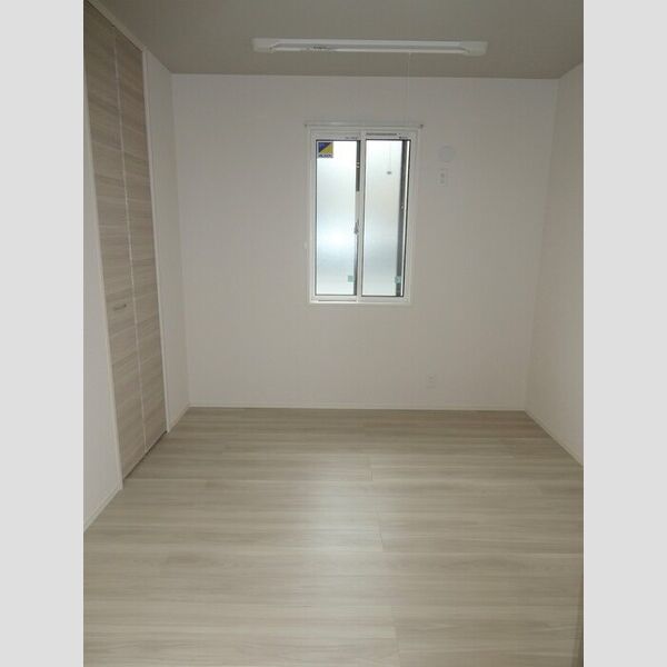 その他 (南東洋室)