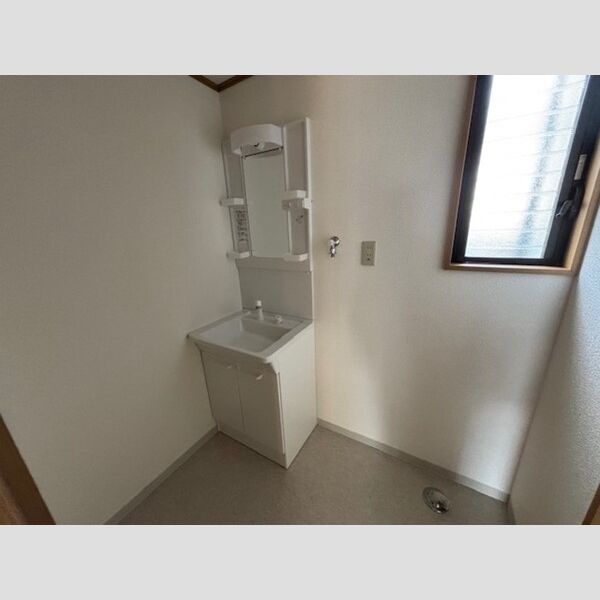 洗面所 (洗髪洗面化粧台)