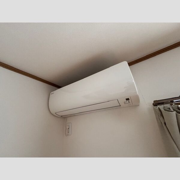 その他設備 (エアコン)