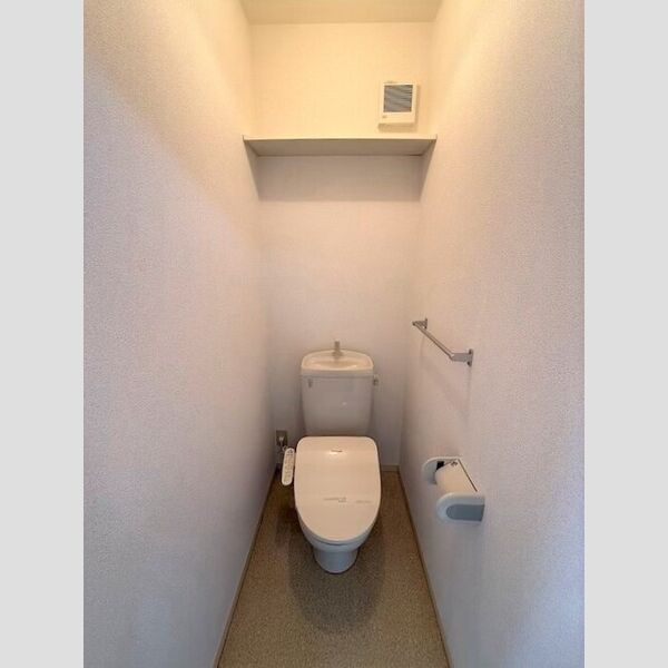 トイレ (温水洗浄暖房便座)