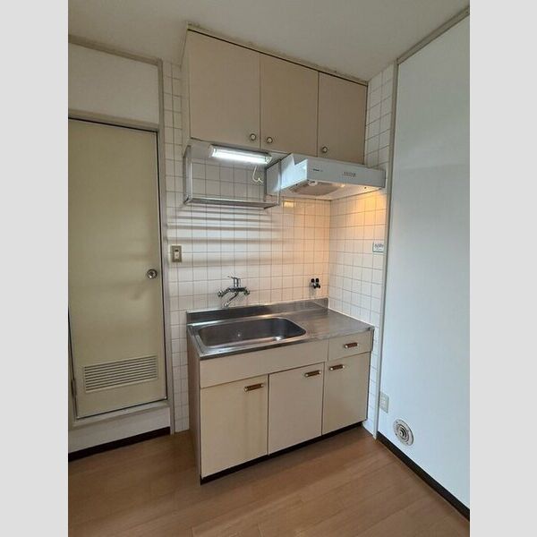 キッチン (キッチン)