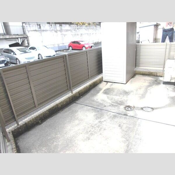 その他 (専用庭)