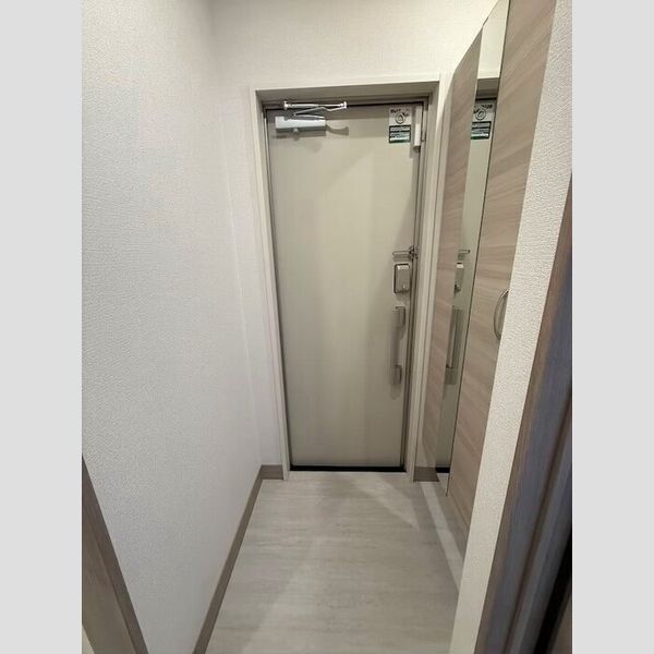 玄関 (玄関)
