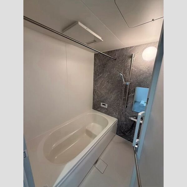 バス (浴室)