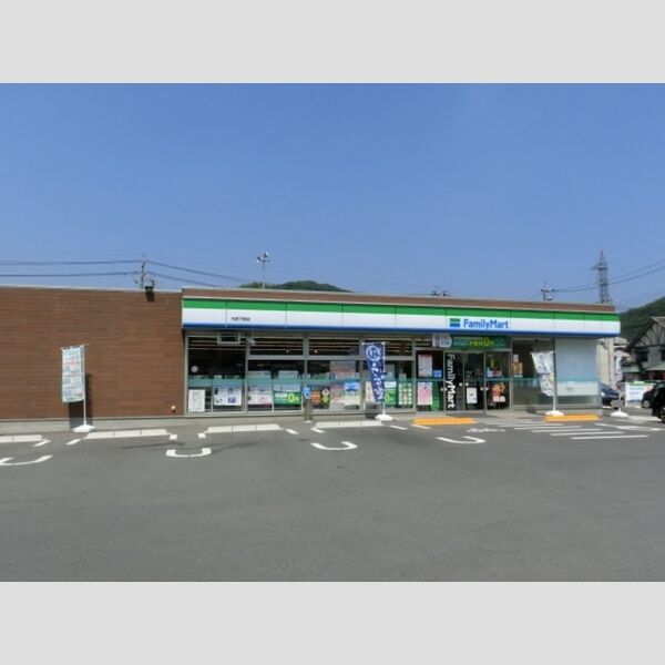 現地周辺 (ファミリーマート竹原下野店)