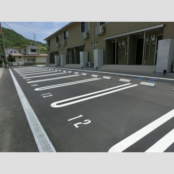 駐車場 (駐車場)