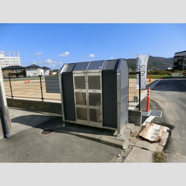 現地周辺 (ゴミステーション)