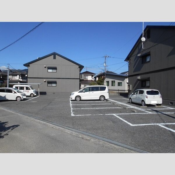 駐車場 (駐車場)