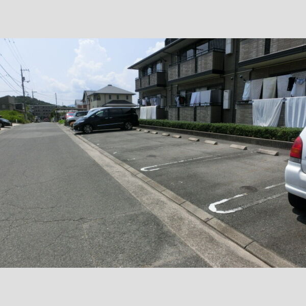 駐車場 (駐車場)