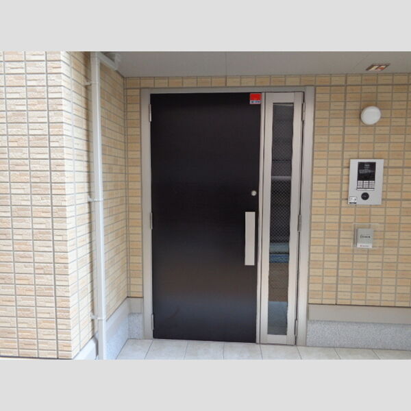 エントランス (エントランス)
