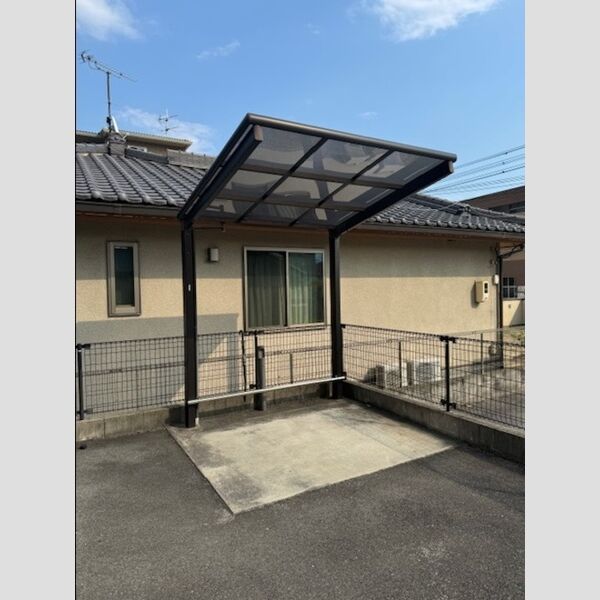 現地周辺 (駐輪場)