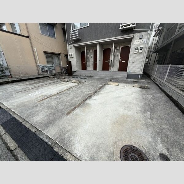 駐車場 (駐車場)