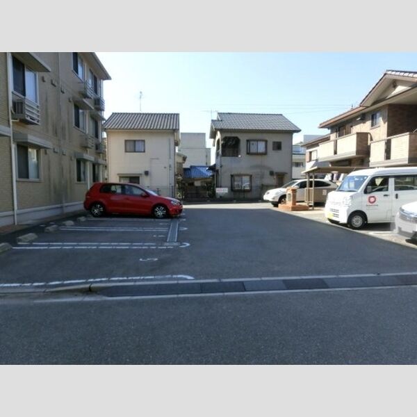 駐車場 (駐車場)