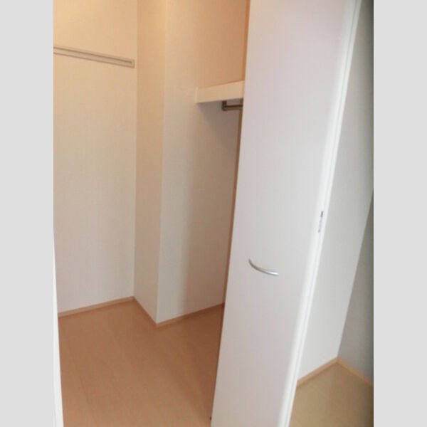 収納 (クローゼット)