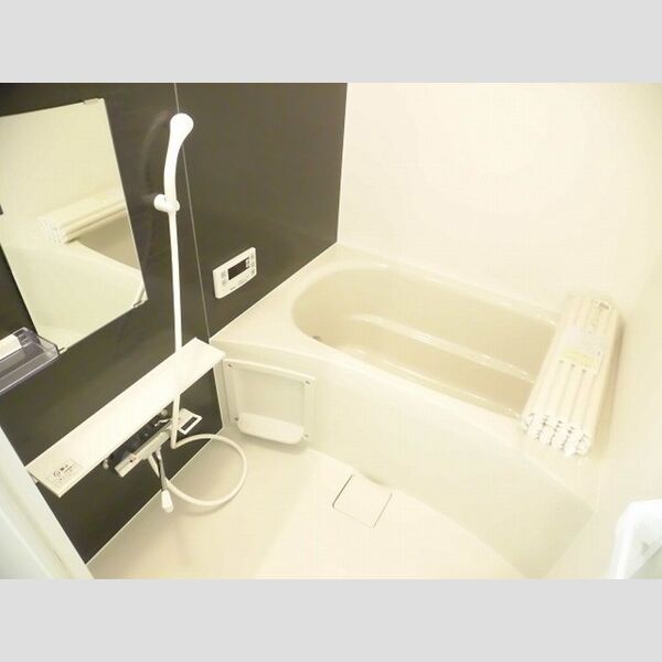 バス (浴室【浴室換気乾燥機・追炊き給湯付】)