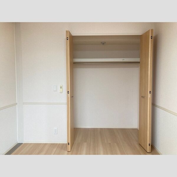 収納 (クローゼット)