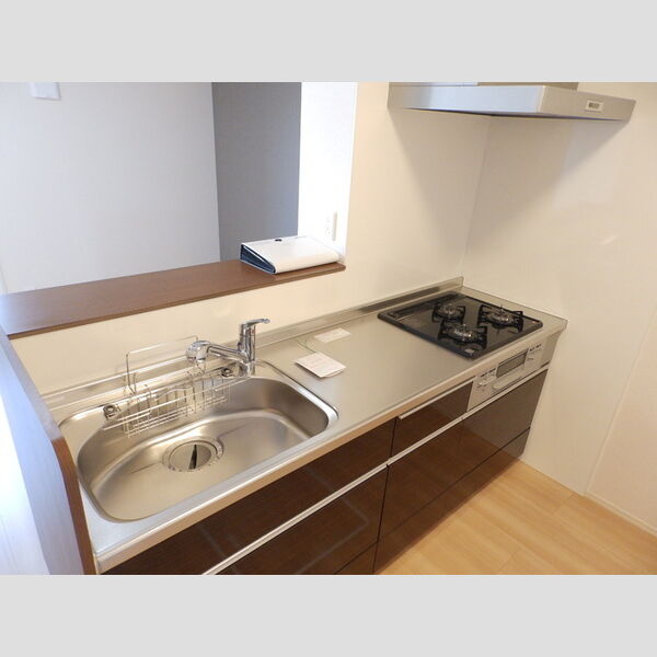 キッチン (システムキッチン(3口ガス))
