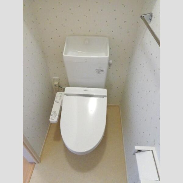 トイレ (温水洗浄暖房便座)