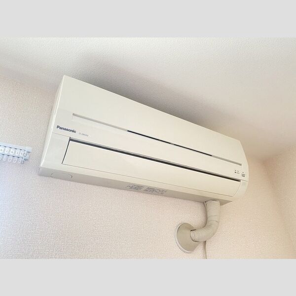 その他設備 (エアコン2)