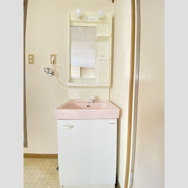 洗面所 (洗面台)