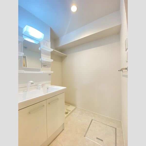 洗面所 (洗面室)