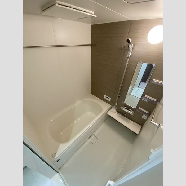 バス (浴室)