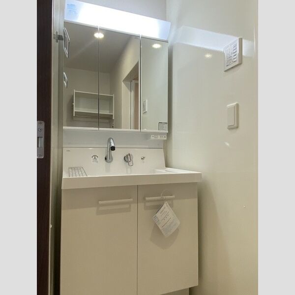 洗面所 (洗面室)