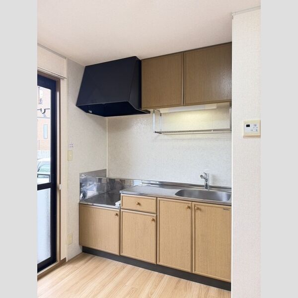 キッチン (キッチン)