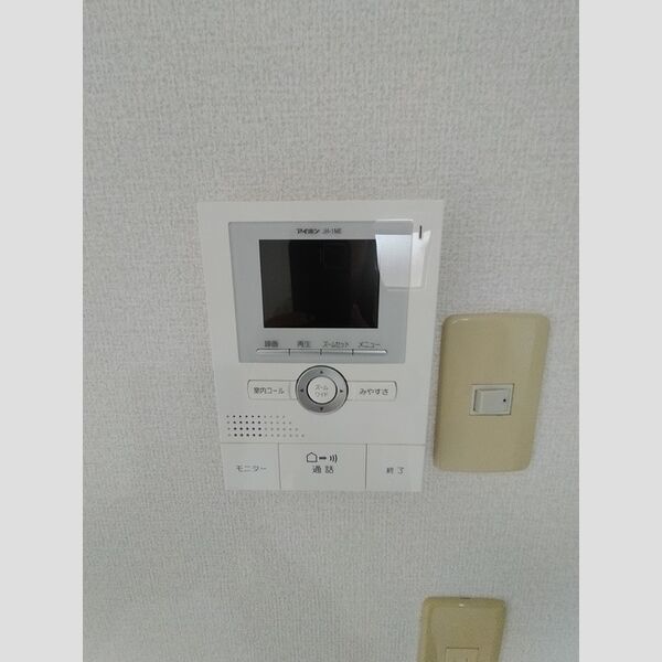 収納 (TVモニターフォン)