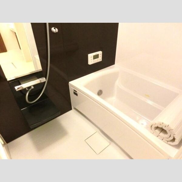 バス (浴室換気乾燥機)