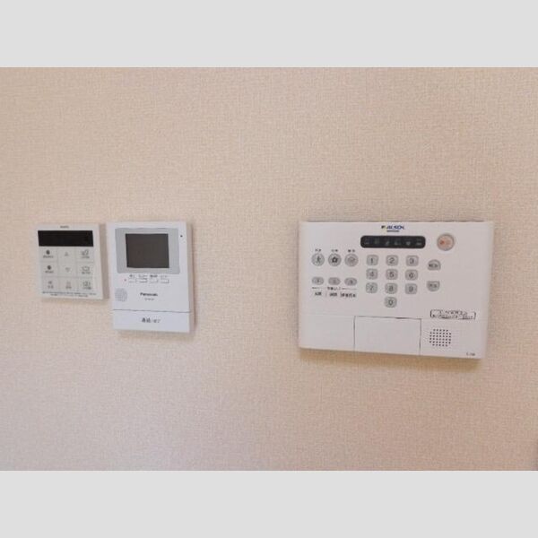 その他設備 (ALSOKホームセキュリティTVインターホン)