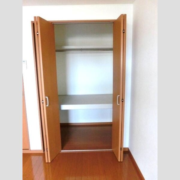 収納 (物入)