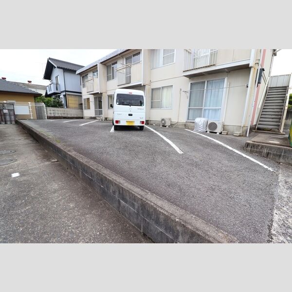 駐車場 (駐車場)