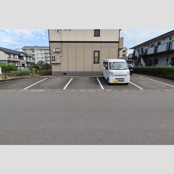 駐車場 (駐車場)