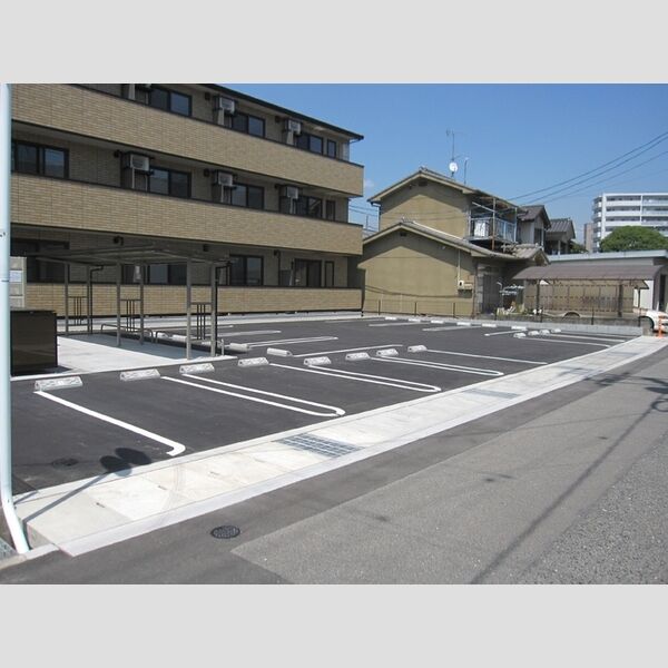 駐車場 (駐車場)
