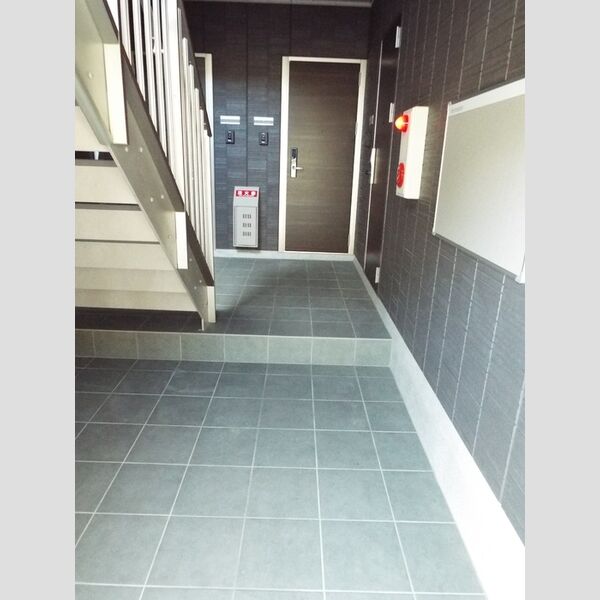 現地周辺 (ロビー)