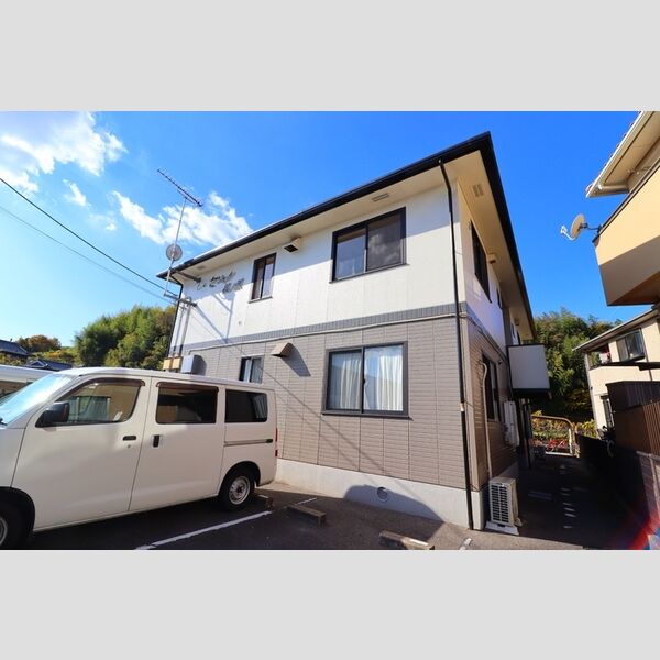 建物外観 (セジュール槙ノ原 外観)