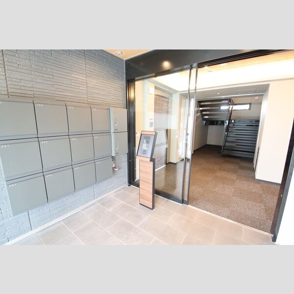 現地周辺 (オートロック)