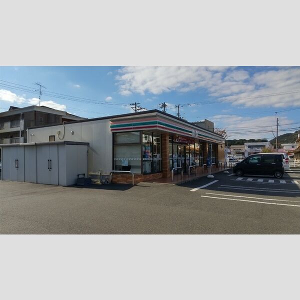 現地周辺 (セブンイレブン福山南蔵王2丁目店 138m)