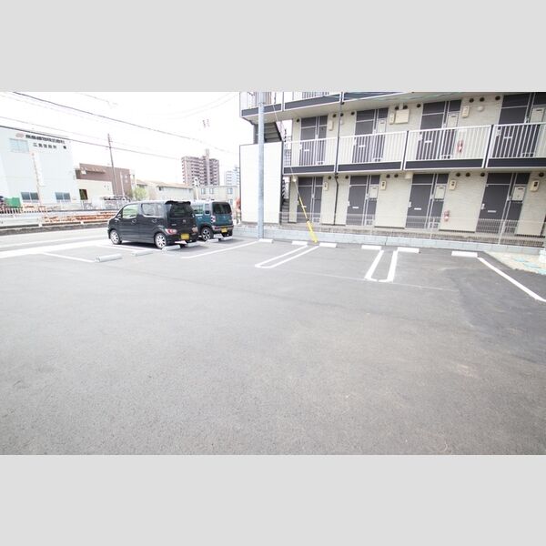 駐車場 (駐車場)