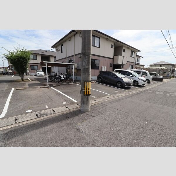 駐車場 (駐車場)