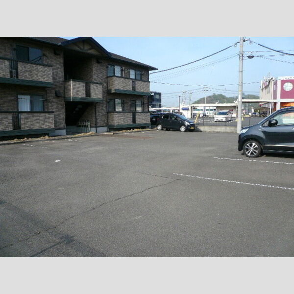 駐車場 (駐車場)