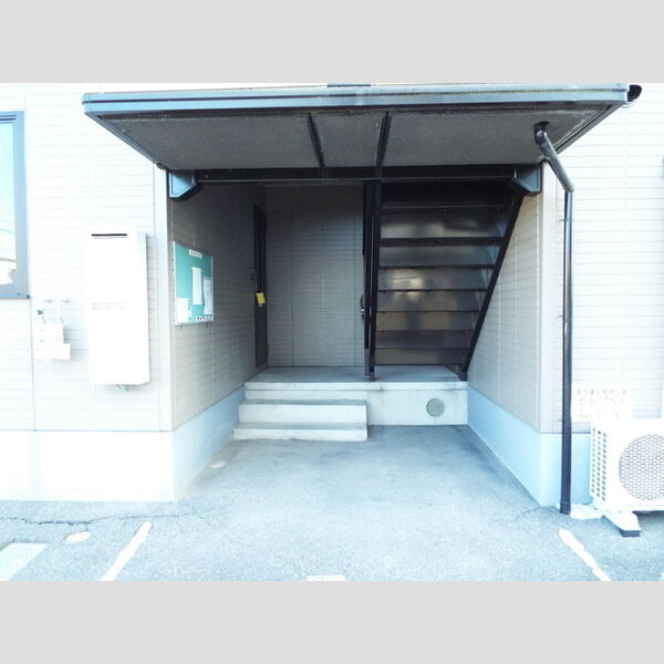 エントランス (エントランス)