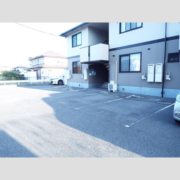 駐車場 (駐車場)