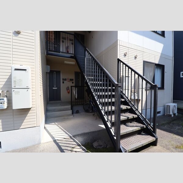 エントランス (エントランス)